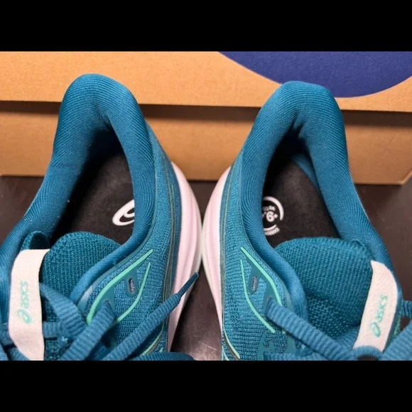 Asics Gel-Cumulus 26 Running Shoes Rich Teal/Pale Mint Womens 11.5